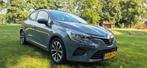 Renault Clio 1.0 TCe 101pk 2020 nardo grey in showroomstaat, Auto's, Voorwielaandrijving, Zwart, 580 kg, Origineel Nederlands