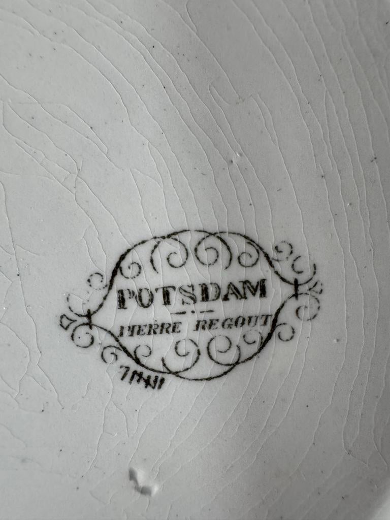 Antiek Potsdam Pierre Regout Bord, Verzenden