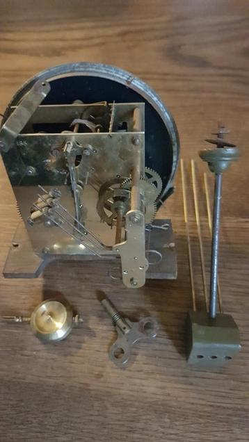 Junghans uurwerk  beschikbaar voor biedingen