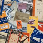 Grote collectie flyers documenten dienstregelingen KLM KNILM, Verzamelen, Ophalen of Verzenden, Zo goed als nieuw, Kaart, Foto of Prent