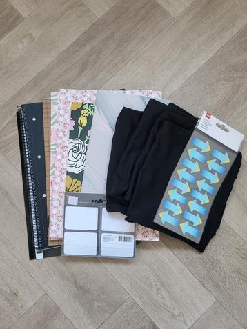 Hema schoolpakket, schriften, kaften en stickers beschikbaar voor biedingen