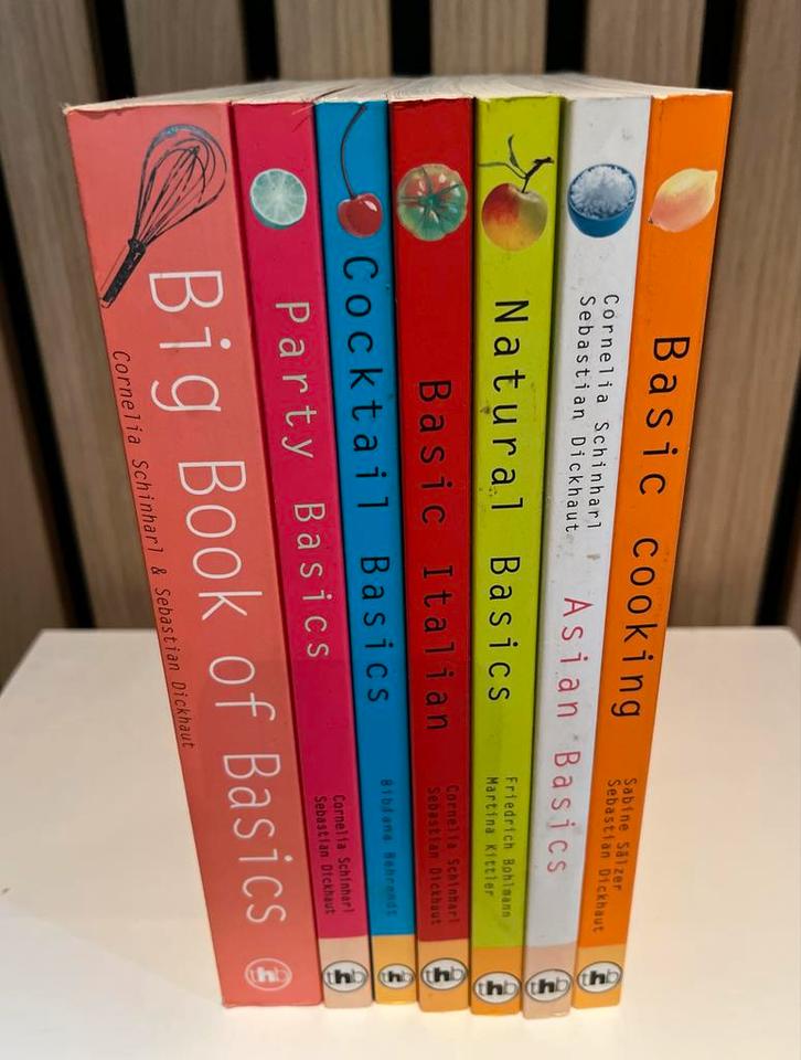 Serie Kookboeken - Basic Cooking, Boeken, Kookboeken, Zo goed als nieuw, Hoofdgerechten, Europa, Vegetarisch, Ophalen of Verzenden