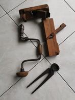 diverse gereedschap. boormachine. Nijptang2xhoutschaaf., Antiek en Kunst, Antiek | Gereedschap en Instrumenten, Ophalen