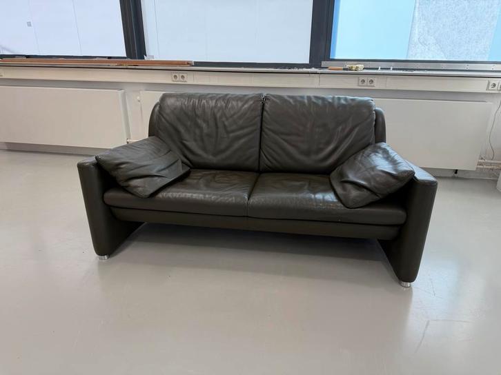 Leolux 2,5-zits lederen bank, Huis en Inrichting, Banken | Sofa's en Chaises Longues, Gebruikt, Tweepersoons, 75 tot 100 cm, Leer