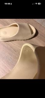 Yeezy Slides - Comfortabele Zomer Slippers, Ophalen of Verzenden, Zo goed als nieuw, Overige kleuren