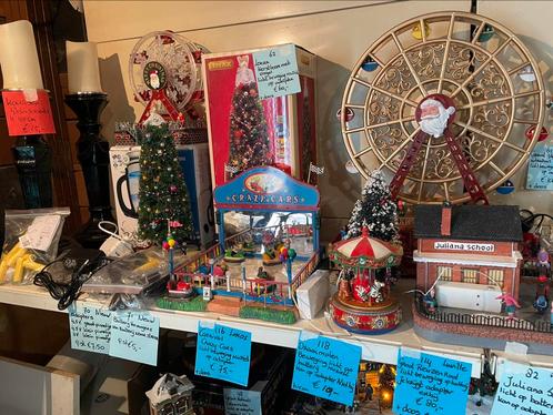 Kerstdorp huisjes boomjes kermis enz oa Lemax Luville enz, Diversen, Kerst, Zo goed als nieuw, Ophalen