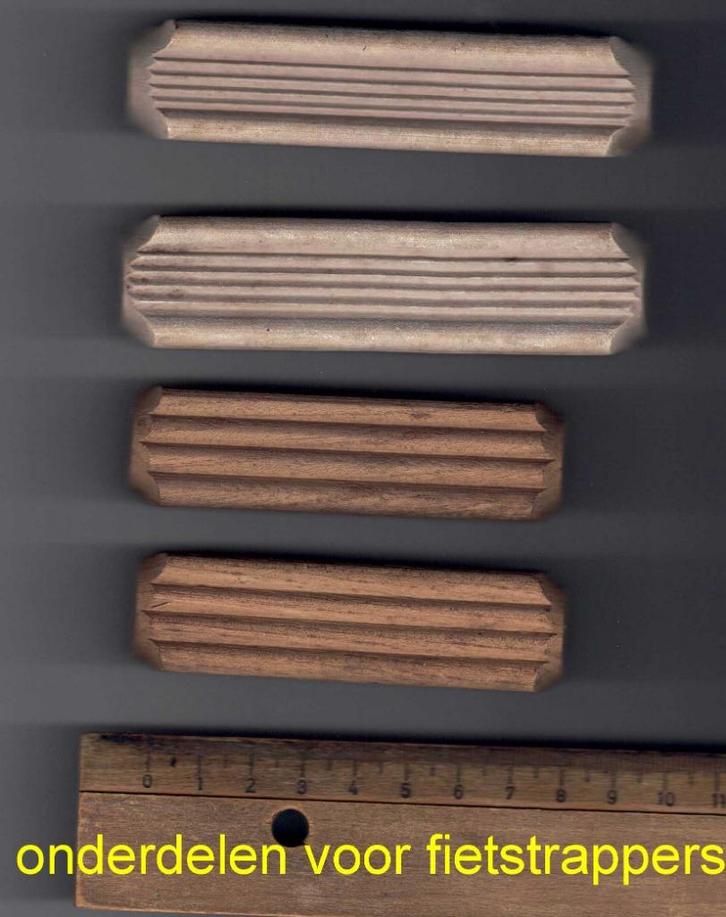 Vintage houten klossen voor fietstrappers, Antiek en Kunst, Curiosa en Brocante, Ophalen of Verzenden
