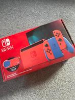 Nintendo Switch Limited Mario Edition, Ophalen, Zo goed als nieuw, Met 1 controller