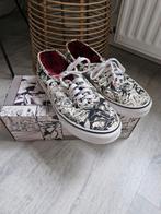 Marvel Vans Sneakers - Maat 38.5, Zwart, Ophalen of Verzenden, Vans, Sneakers of Gympen