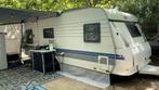 Hobby 560 KMFe 2000 Gemoderniseerd + mover + luifel + airco, Rondzit, Stapelbed, 5 tot 6 meter, Tot en met 6