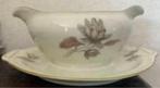 Antieke sauskom bloem; 21*18,5*7-8 cm; Royal Ivory KPM, Antiek en Kunst, Antiek | Servies los, Ophalen of Verzenden