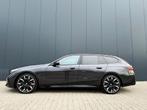 BMW 5-serie Touring 520i Pano / B&W / tr.hk / 21 inch / HUD, Auto's, BMW, 1998 cc, Gebruikt, Euro 6, 4 cilinders