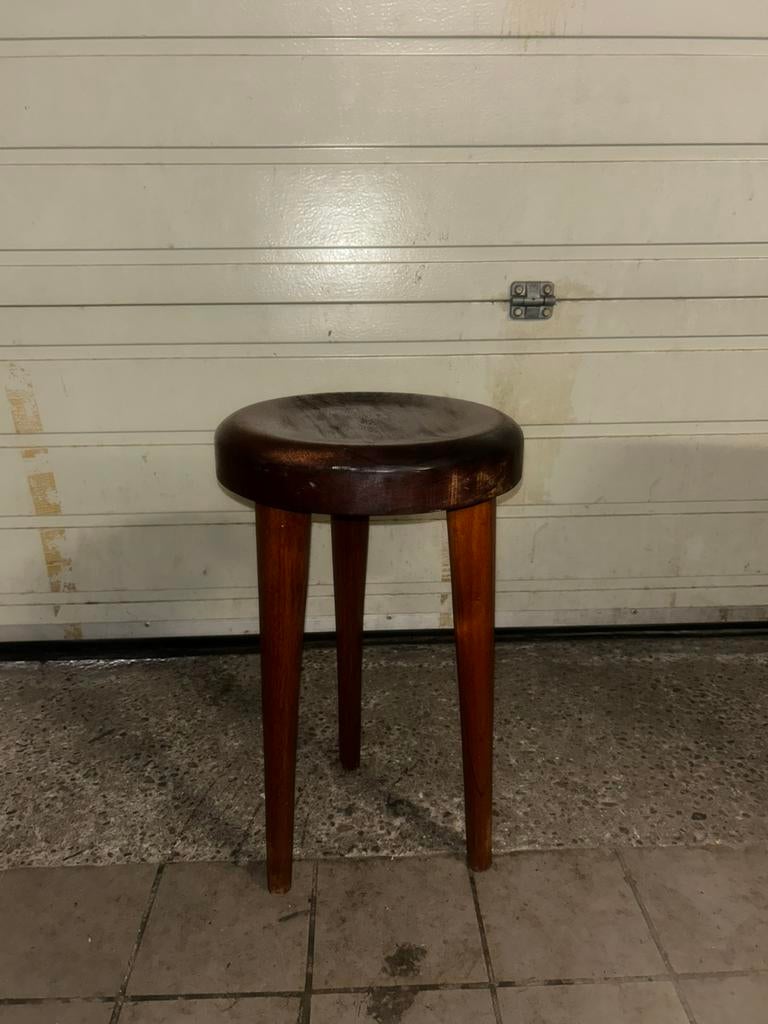 Charlotte perriand bergerhigh stool ash steph simon editon, Huis en Inrichting, Ophalen, Zo goed als nieuw, Hout