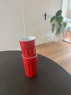 Rode mokken. Twee, Huis en Inrichting, Keuken | Servies, Ophalen, Zo goed als nieuw, Overige stijlen, Kop(pen) en/of Schotel(s)