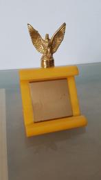 Geel bakelieten trofee met adelaar. Waarschijnlijk USA, Ophalen of Verzenden