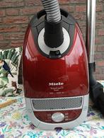 Goed werkende Miele stofzuiger, Gebruikt, Stofzuiger, 2000 watt of meer, Ophalen