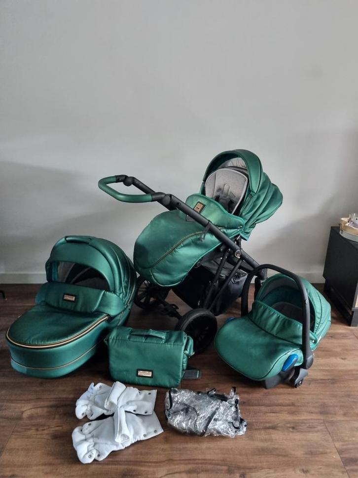 Zeo eco groen super complete kinderwagen van 0 tot 4 jaar!, Kinderen en Baby's, Kinderwagens en Combinaties, Zo goed als nieuw