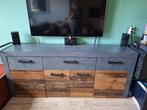 A-meubel woonkamer set IJzendijke, Huis en Inrichting, Ophalen, Gerecycled houtlook in warm bruin gecombineerd met grafiet grijs