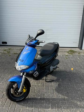 Runner frame beschikbaar voor biedingen