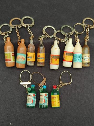 Sleutelhangers vintage beschikbaar voor biedingen