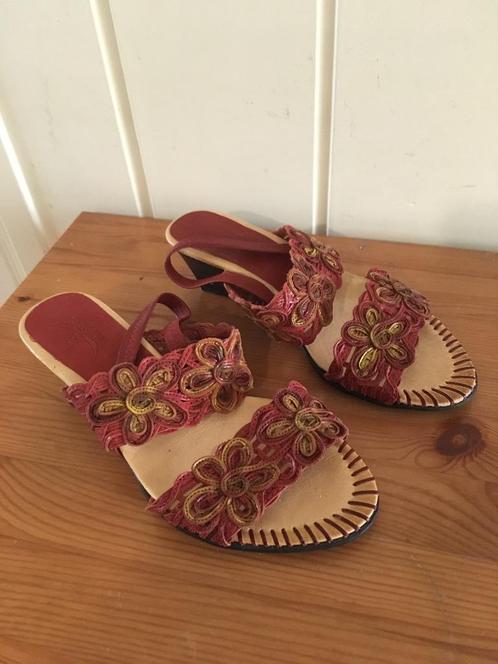 Elegante bruin rode instappers / slippers van Pikolinos, 37, Kleding | Dames, Schoenen, Zo goed als nieuw, Instappers, Rood, Verzenden