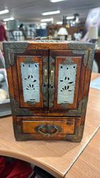 Chinees sieradenkastje, Ophalen of Verzenden, Overige materialen