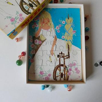 Vintage Repelsteeltje puzzel 20 stukjes beschikbaar voor biedingen