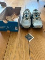 Brooks Adrenaline GTS 23 GTX maat 42 hardloopschoenen, Sport en Fitness, Loopsport en Atletiek, Overige merken, Hardloopschoenen
