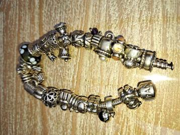 Pandora armband  inclusief 24 bedels zilver 925 beschikbaar voor biedingen