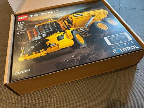 LEGO Technic - Volvo 6x6 Truck Kieptrailer (42114) - SEALED, Kinderen en Baby's, Speelgoed | Duplo en Lego, Nieuw, Lego, Complete set