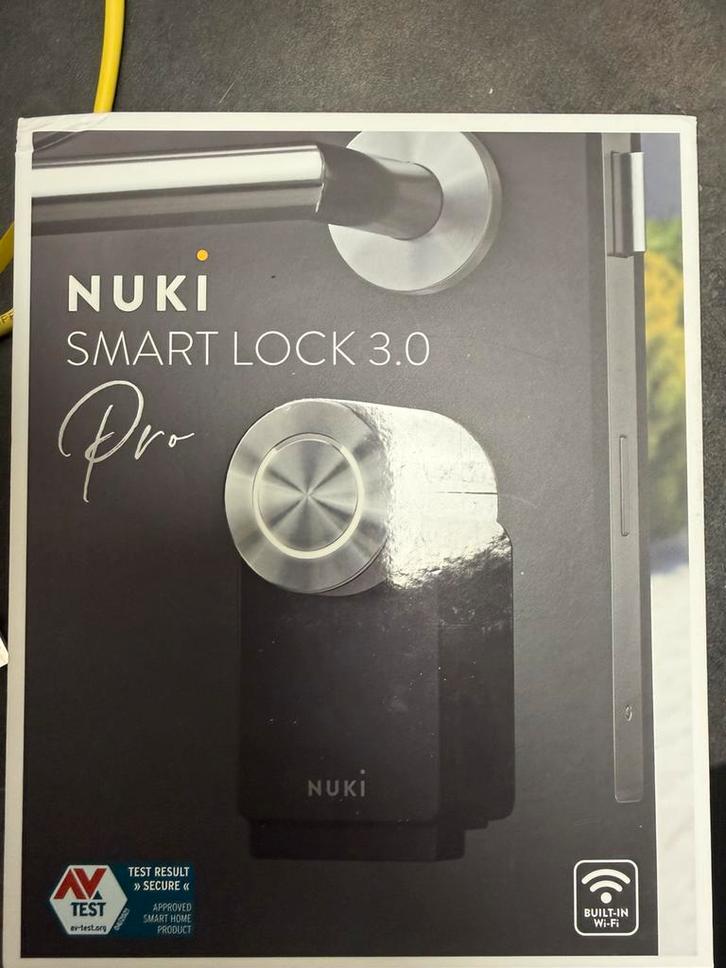 Nuki Smart Lock Pro 3.0, Huis en Inrichting, Deurbellen, Gebruikt, Ophalen of Verzenden