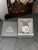 Horloge guess, Ophalen of Verzenden, Zo goed als nieuw, Staal, Guess