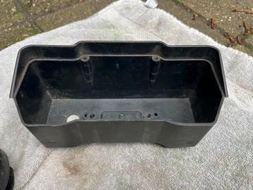 Cockpit bakje zundapp rechthoekig beschikbaar voor biedingen