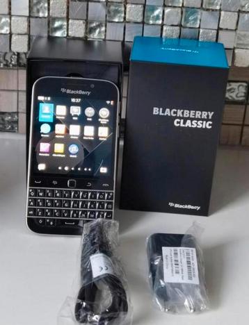 Nieuw blackberry classic Q20 met oplader en doos beschikbaar voor biedingen