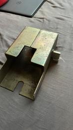 Caravan Dissel Slot, Ophalen, Gebruikt