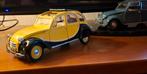 Citroën 2CV 1/18 3x, Hobby en Vrije tijd, Modelauto's | 1:18, Verzenden, Zo goed als nieuw