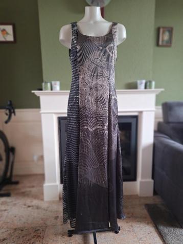 Eroke grijze lange jurk IT 42 NL 38 gratis verz in NL beschikbaar voor biedingen
