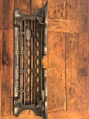 Te koop Discovery 4 front gril zilver beschikbaar voor biedingen