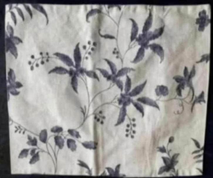 Kussenhoes blauwe bloemen; 40 x 35 cm; van Ikea Ektorp?, Huis en Inrichting, Woonaccessoires | Kussens, Zo goed als nieuw, Blauw