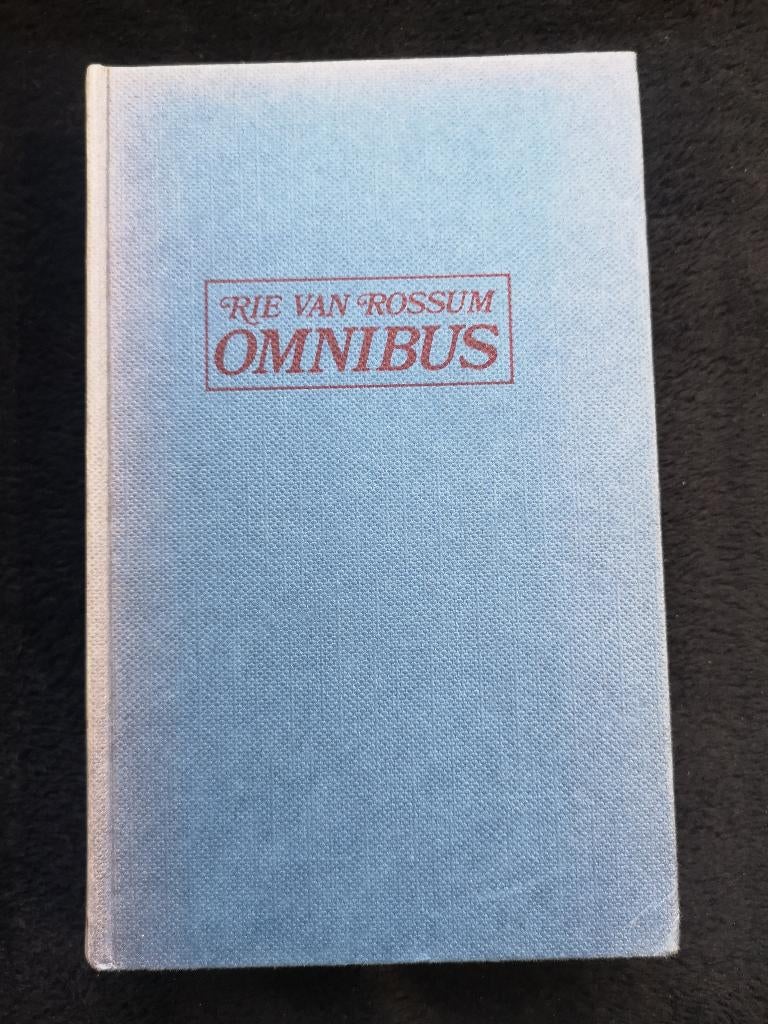 Rie van Rossum, Omnibus, Boeken, Ophalen of Verzenden, Gelezen