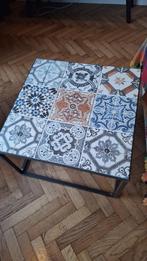 Salontafel met Portugese tegeltjes, Huis en Inrichting, Ophalen, 50 tot 100 cm, 50 tot 100 cm, Zo goed als nieuw