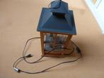 Houten lantaarn met metalen boven kap met sfeer lampen, Ophalen of Verzenden, Zo goed als nieuw, Hout, Bruin