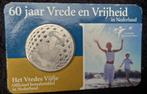 60 JAAR VREDE & VRIJHEID Vredesvijfje 2005 nieuw in coincard, Ophalen of Verzenden, Koningin Beatrix, Euro's, Zilver