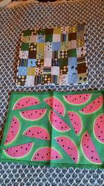 Twee vloerkleedjes voor houten poppenhuis., Verzamelen, Poppenhuizen en Toebehoren, Ophalen of Verzenden, Nieuw