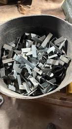 Panhaak., Doe-het-zelf en Verbouw, Dakpannen en Dakbedekking, Steen of Klei, Zwart, Ophalen of Verzenden, Minder dan 5 m²