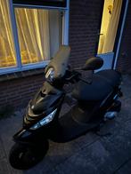 Piaggio Zip 2014 - Goed Onderhouden, 55 km/u, Fietsen en Brommers, Scooters | Piaggio, Ophalen, Gebruikt, Maximaal 45 km/u, Zip