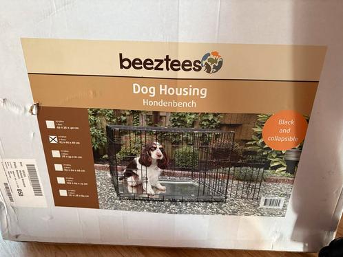 Beeztees - Hondenbench - Zwart - 62x44x49 cm.  Nieuw, Dieren en Toebehoren, Hondenbenches, Nieuw, Ophalen of Verzenden