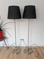Twee moderne vloerlampen met donkergrijs  kap, Ophalen, Gebruikt, Metaal, Modern