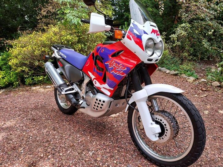 Honda XRV 750 Africa Twin Bj`1996 HRC wit-rood blauw 36 Dkm., Motoren, Motoren | Honda, Bedrijf, Toermotor, meer dan 35 kW, 2 cilinders