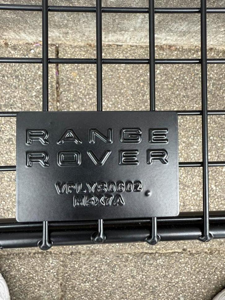 Range Rover Velar bagagerek/hondenrek, Auto diversen, Hondenrekken, Zo goed als nieuw, Ophalen